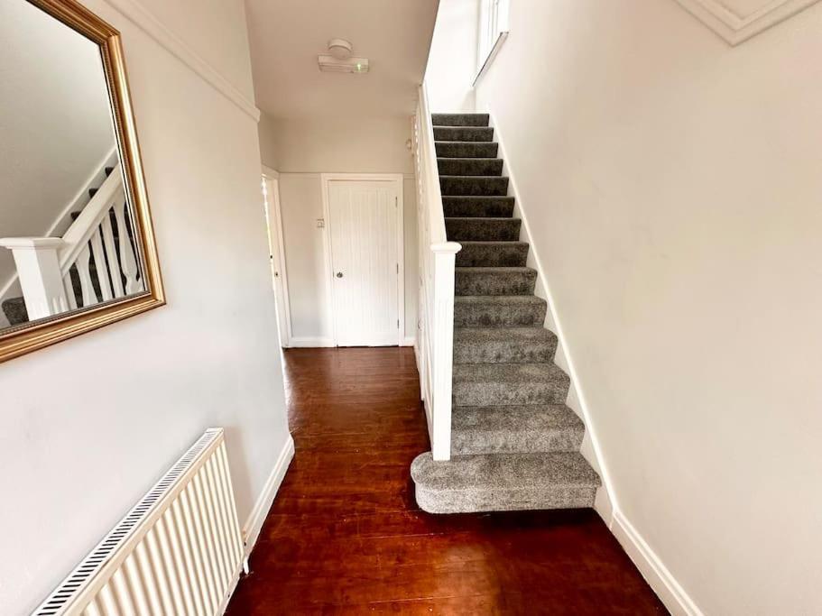 5 Bed Property In Se12 London Luaran gambar